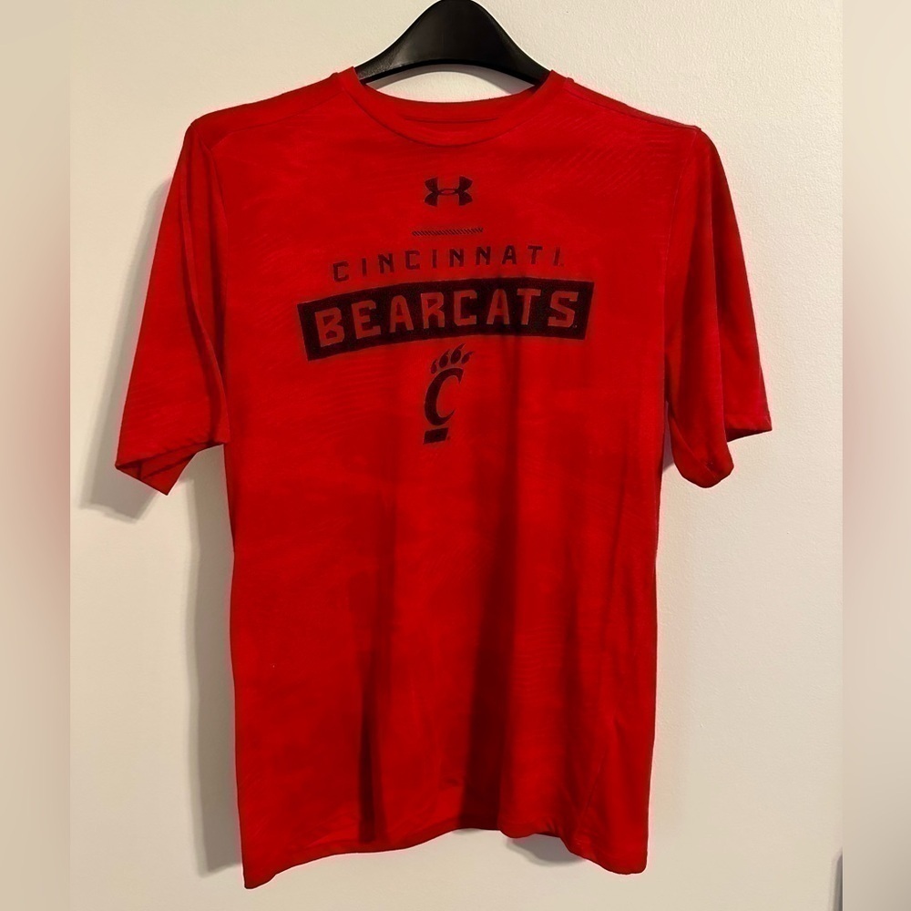 Cincinnati Bearcats Athletic Tee